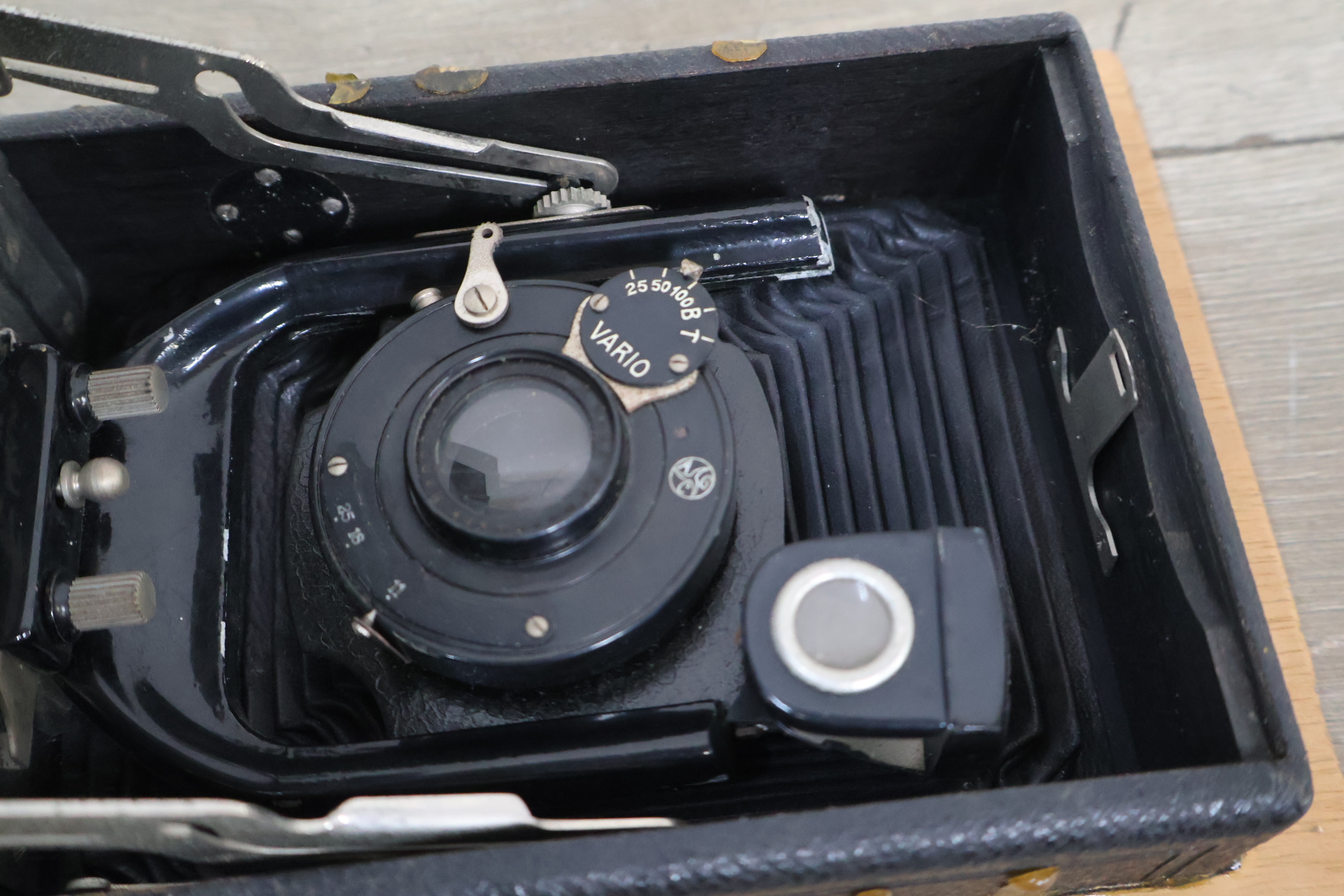 Antieke platencamera Vario – foto 7 – kavel bij GSD Auctions, Zoeterwoude