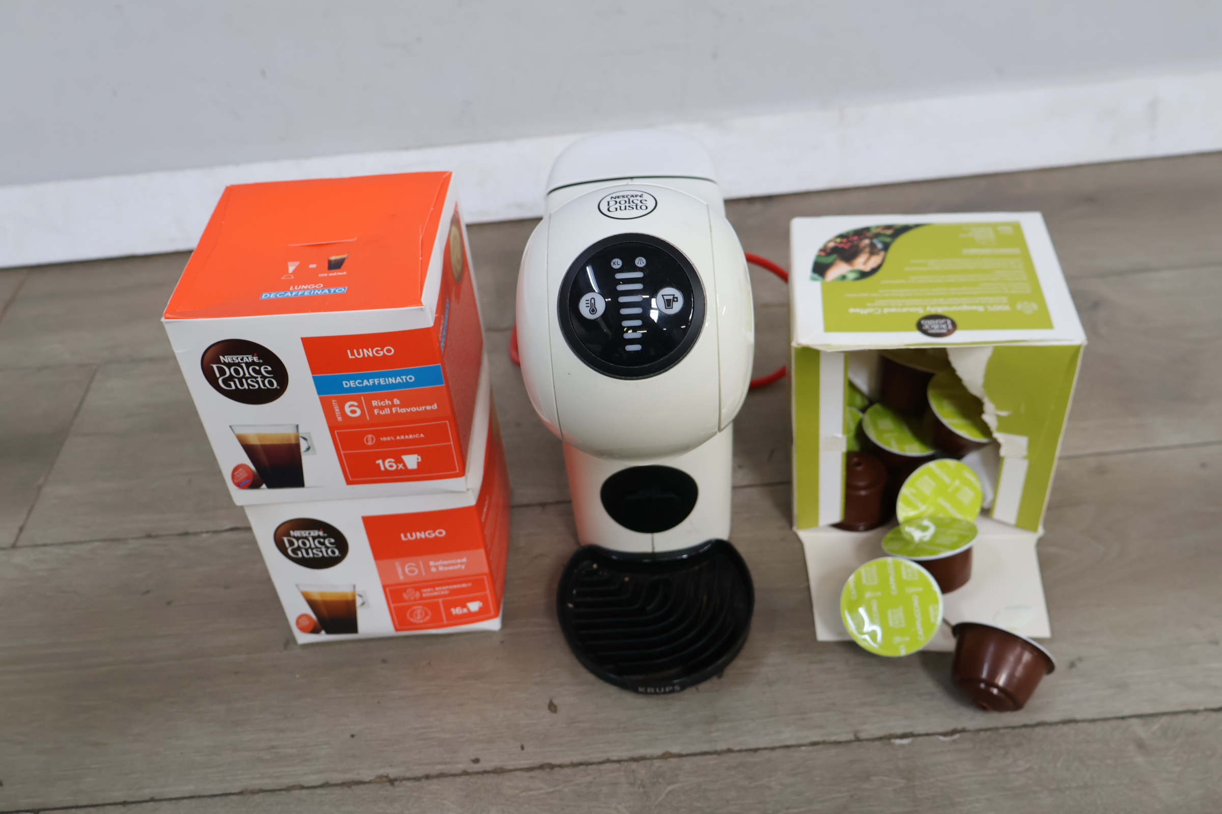 KRUPS Dolce Gusto koffiemachine met capsules – foto 5 – kavel bij GSD Auctions, Zoeterwoude