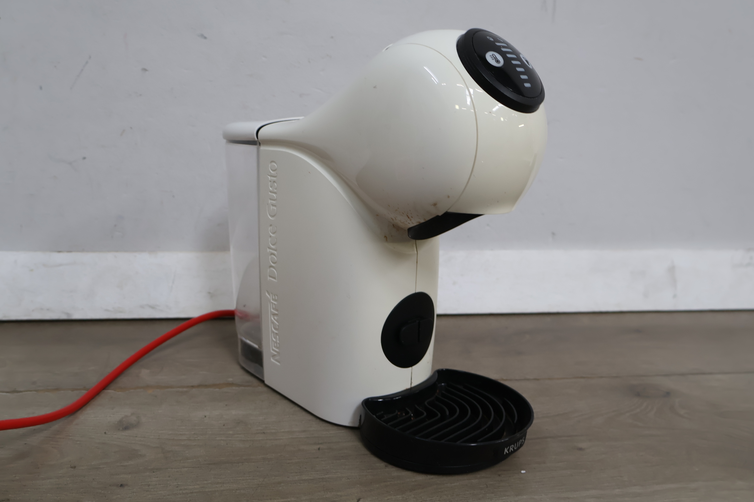 KRUPS Dolce Gusto koffiemachine met capsules – foto 13 – kavel bij GSD Auctions, Zoeterwoude