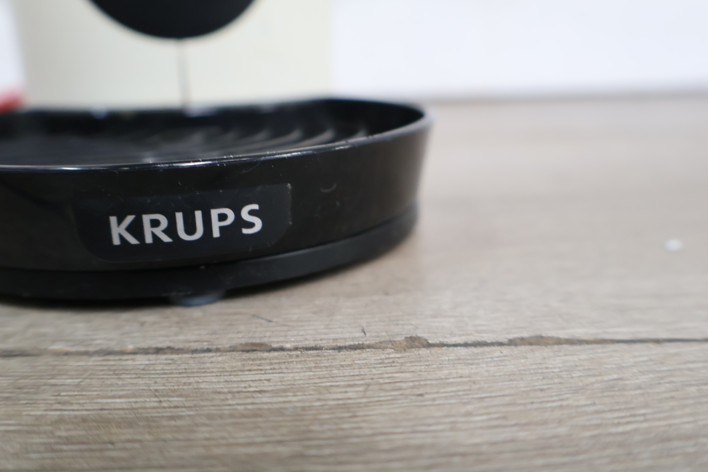 KRUPS Dolce Gusto koffiemachine met capsules – foto 15 – kavel bij GSD Auctions, Zoeterwoude
