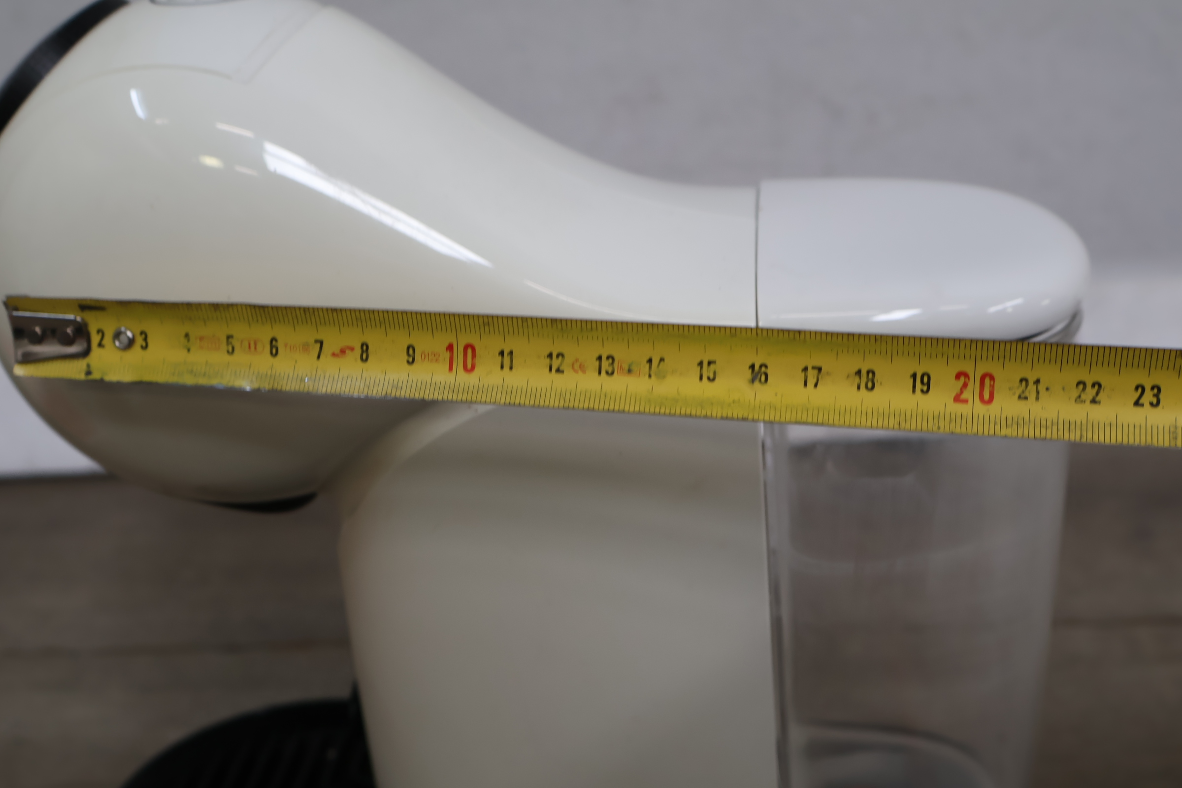 KRUPS Dolce Gusto koffiemachine met capsules – foto 23 – kavel bij GSD Auctions, Zoeterwoude
