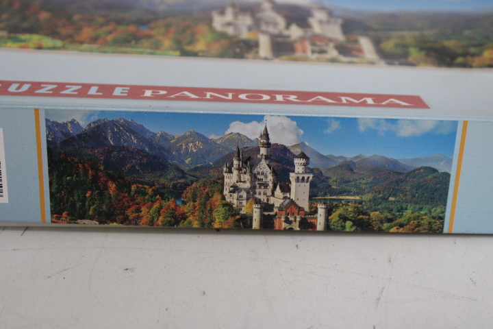 set van 3 Ravensburger en Castorland Puzzels 1000 stukjes – foto 15 – kavel bij GSD Auctions, Zoeterwoude