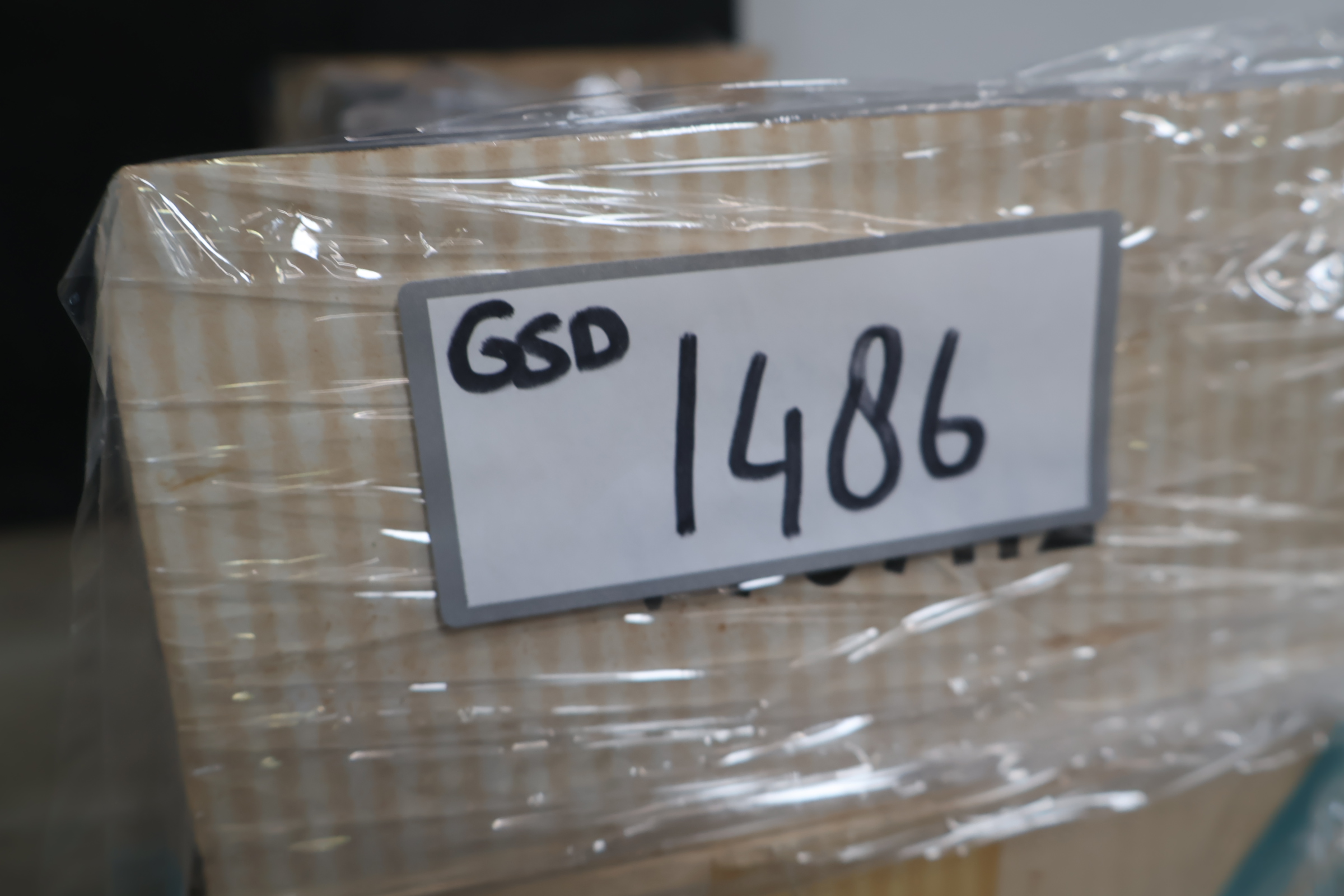 Set van 18 diverse gegraveerde glazen – foto 24 – kavel bij GSD Auctions, Zoeterwoude