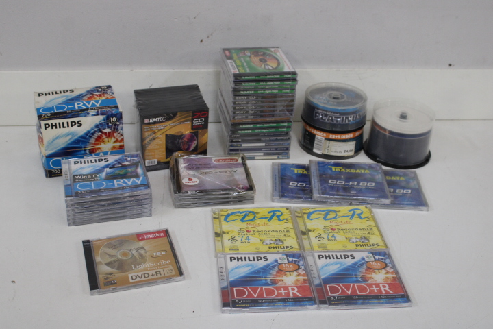 Diverse lege cd- en dvd-schijven met behuizingen – foto 4 – kavel bij GSD Auctions, Zoeterwoude
