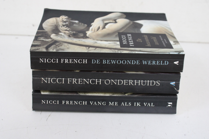 Nicci French trilogie boeken set – foto 16 – kavel bij GSD Auctions, Zoeterwoude