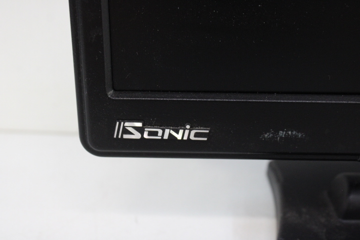 Sonic computerscherm – foto 4 – kavel bij GSD Auctions, Zoeterwoude