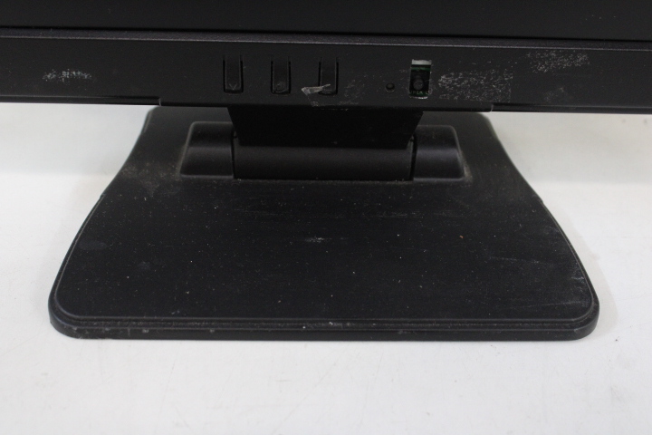 Sonic computerscherm – foto 6 – kavel bij GSD Auctions, Zoeterwoude