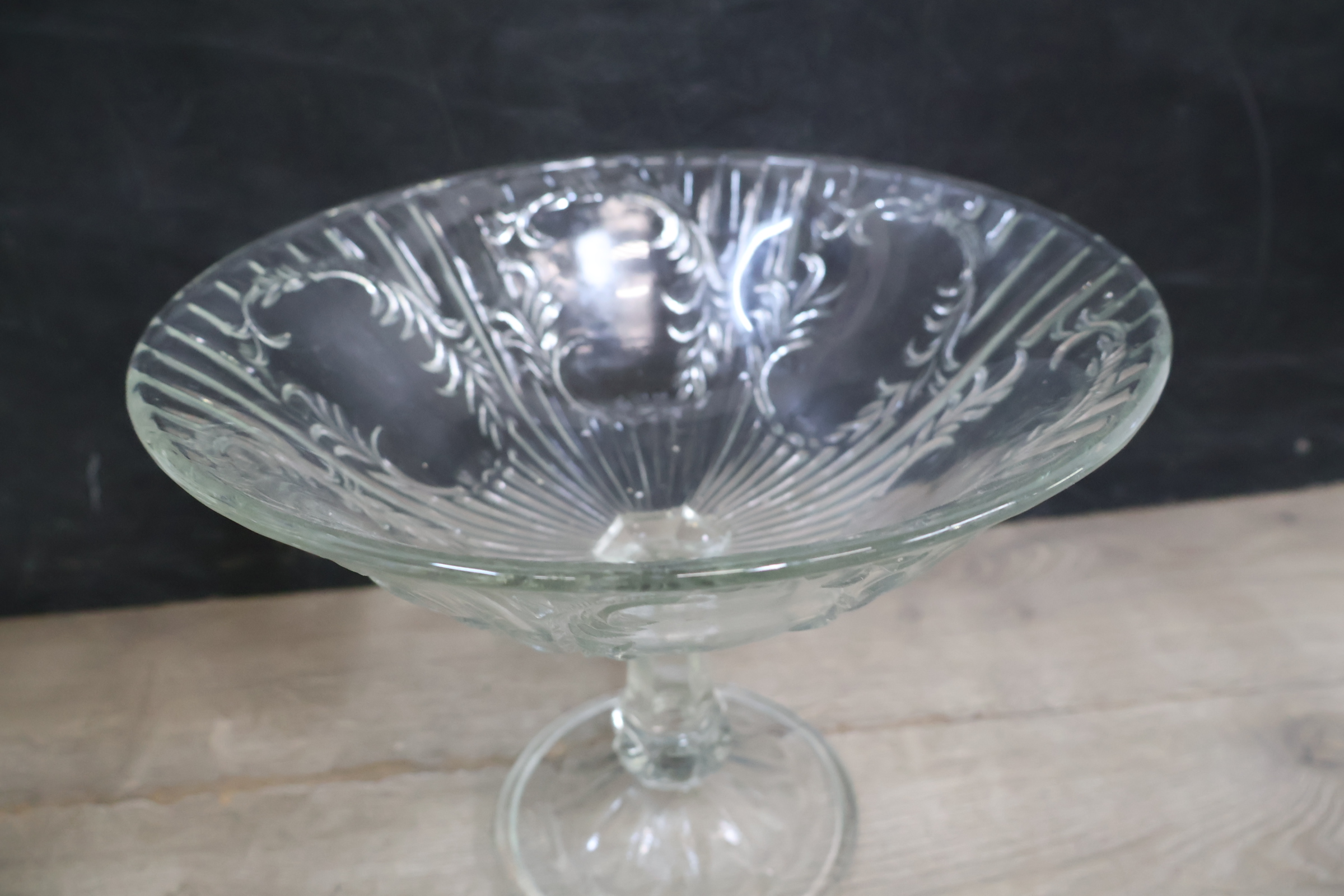 Set van drie glazen vazen – foto 11 – kavel bij GSD Auctions, Zoeterwoude
