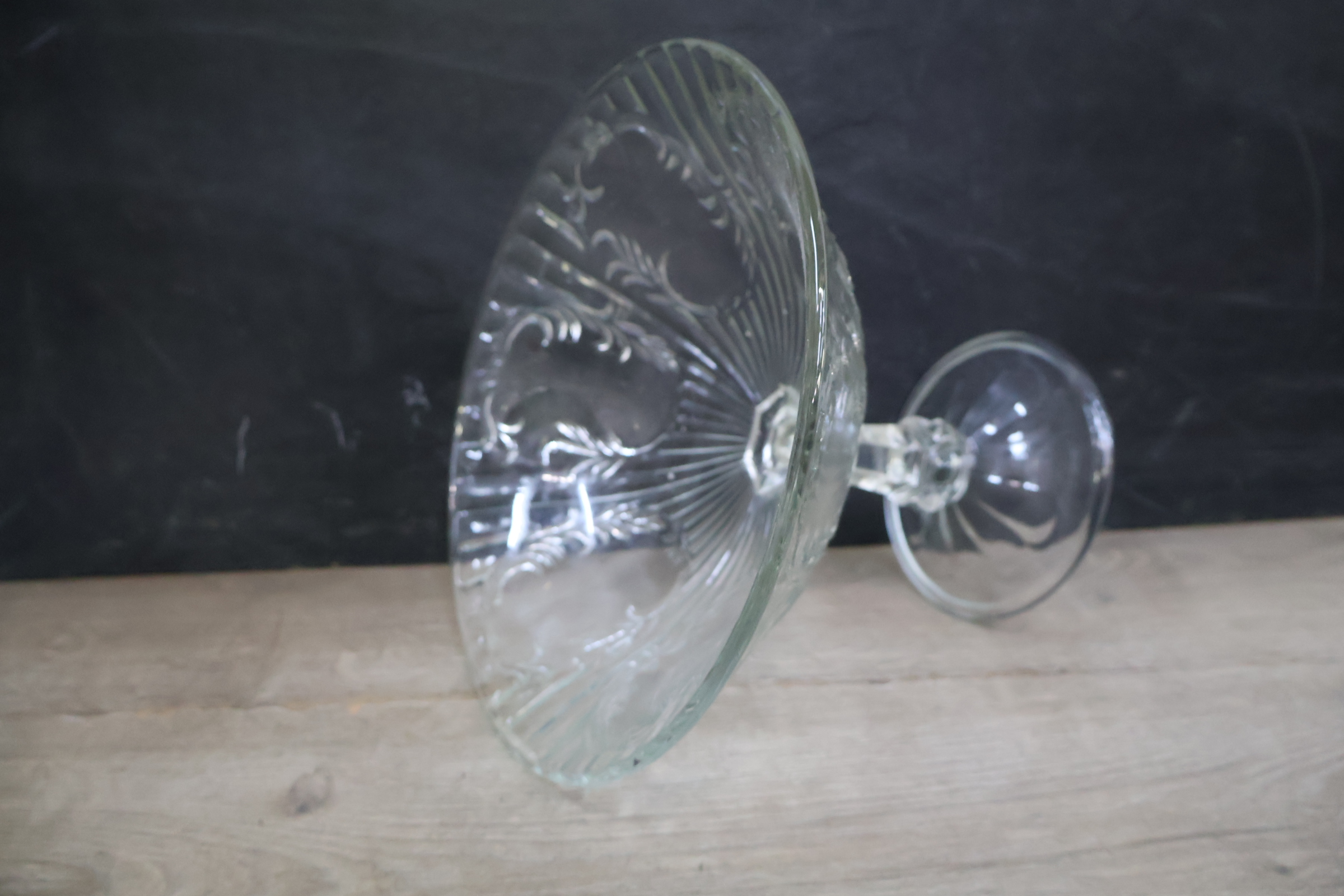 Set van drie glazen vazen – foto 14 – kavel bij GSD Auctions, Zoeterwoude