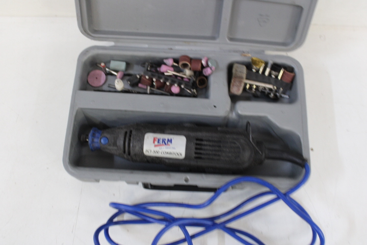 Ferm Dremel in opbergkoffer met accessoires – foto 4 – kavel bij GSD Auctions, Zoeterwoude