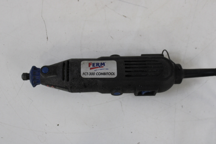 Ferm Dremel in opbergkoffer met accessoires – foto 7 – kavel bij GSD Auctions, Zoeterwoude
