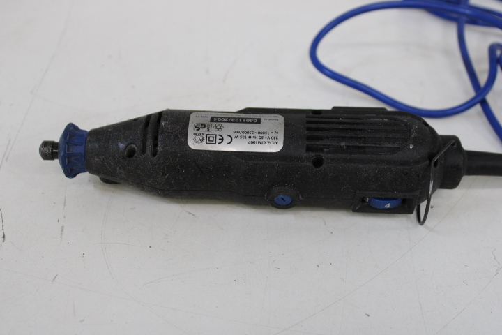Ferm Dremel in opbergkoffer met accessoires – foto 12 – kavel bij GSD Auctions, Zoeterwoude