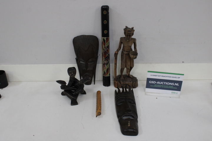 Afrikaanse Beelden – foto 2 – kavel bij GSD Auctions, Zoeterwoude