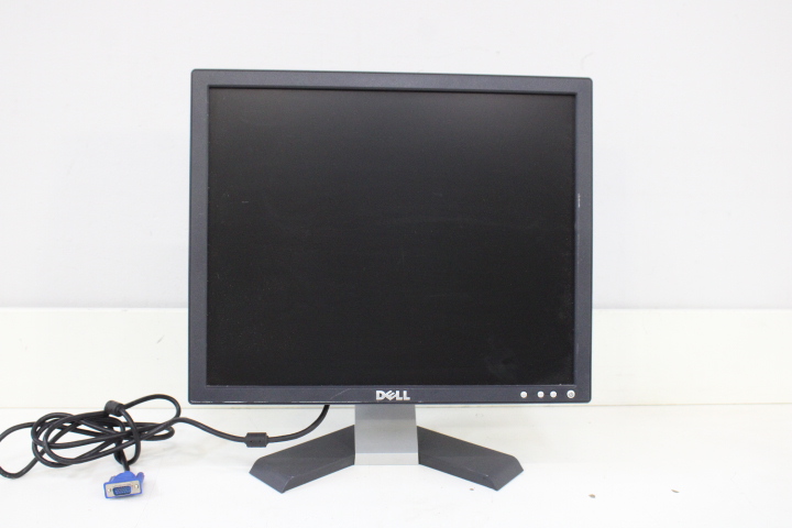 Dell computermonitor met toetsenbord en kabels – foto 13 – kavel bij GSD Auctions, Zoeterwoude
