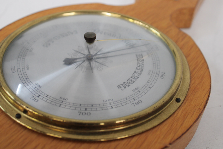 Houten barometer met thermometer – foto 7 – kavel bij GSD Auctions, Zoeterwoude