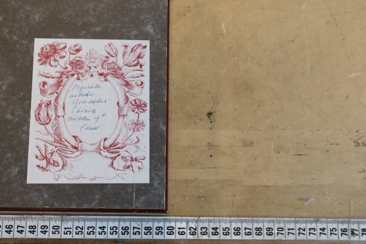 Ingelijste botanische prent met bloemen en vlinder – foto 11 – kavel bij GSD Auctions, Zoeterwoude