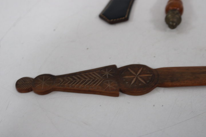 Set van 7 verzamelmessen – foto 9 – kavel bij GSD Auctions, Zoeterwoude