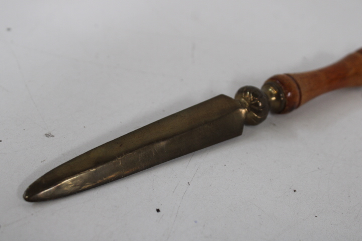 Set van 7 verzamelmessen – foto 18 – kavel bij GSD Auctions, Zoeterwoude