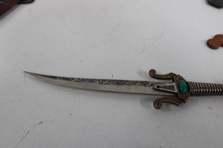 Set van 7 verzamelmessen – foto 21 – kavel bij GSD Auctions, Zoeterwoude