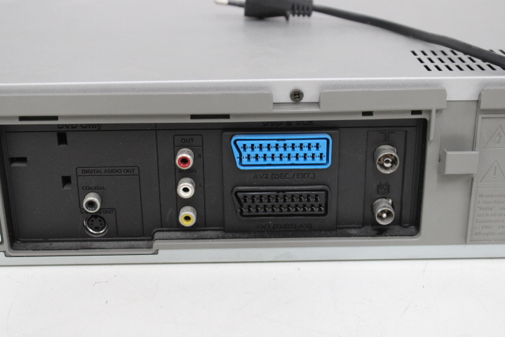 Samsung DVD/VHS-speler SV-DVD40 – foto 8 – kavel bij GSD Auctions, Zoeterwoude