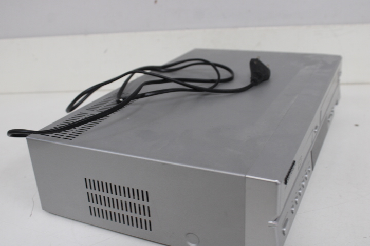 Samsung DVD/VHS-speler SV-DVD40 – foto 11 – kavel bij GSD Auctions, Zoeterwoude