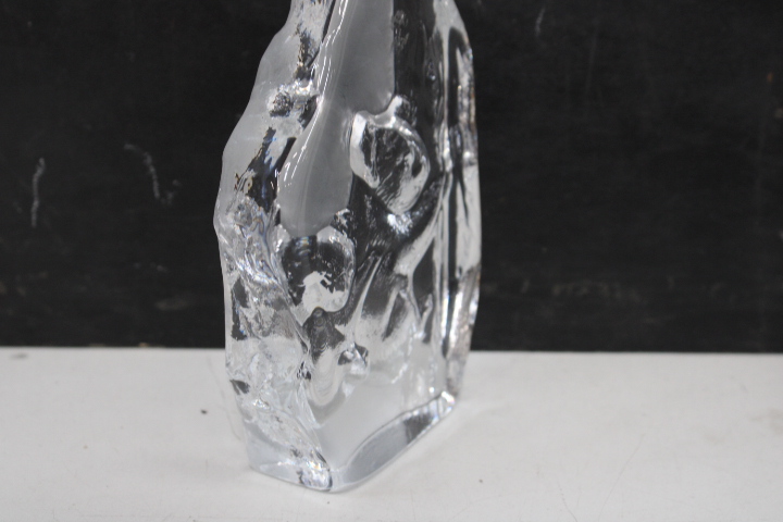 Abstract glazen beeld – foto 3 – kavel bij GSD Auctions, Zoeterwoude