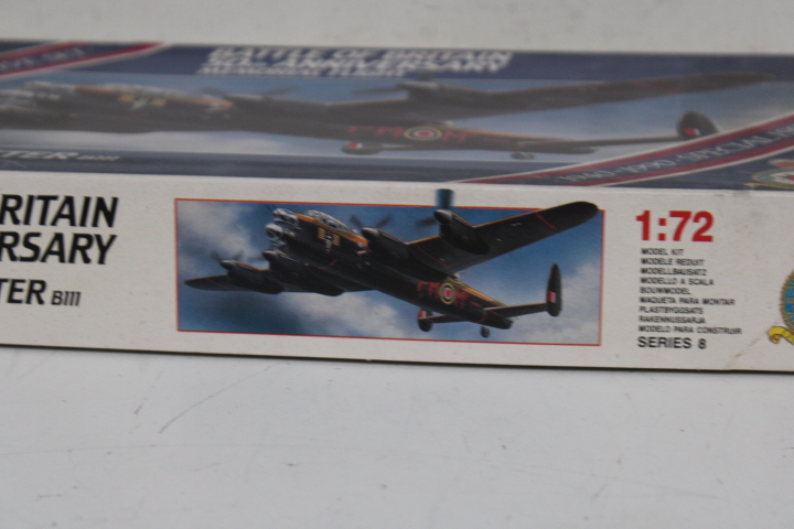 Airfix vliegtuigmodellen Avro Lancaster en stealth nighthawk – foto 8 – kavel bij GSD Auctions, Zoeterwoude