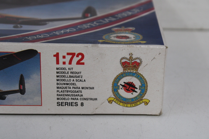 Airfix vliegtuigmodellen Avro Lancaster en stealth nighthawk – foto 9 – kavel bij GSD Auctions, Zoeterwoude