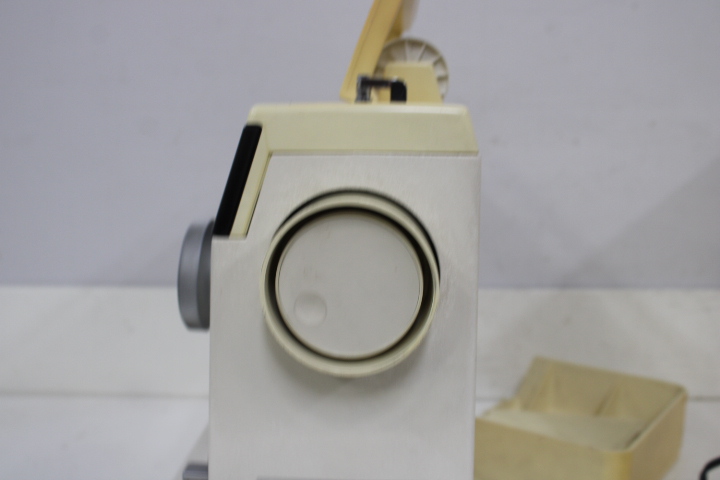 Singer Serenade 10 Naaimachine – foto 14 – kavel bij GSD Auctions, Zoeterwoude