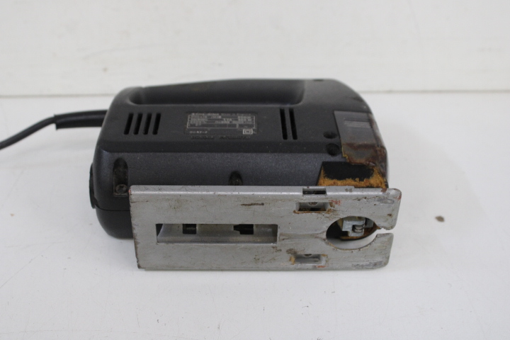Black & Decker Decoupeerzaag – foto 11 – kavel bij GSD Auctions, Zoeterwoude