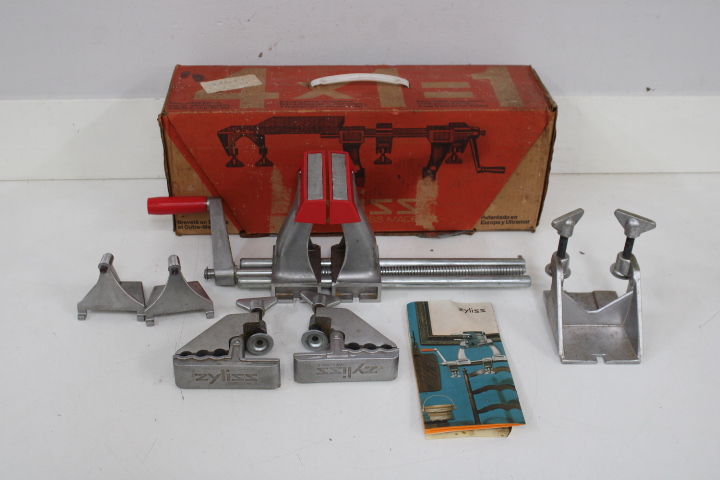 Zyliss Multifunctionele gereedschap – foto 3 – kavel bij GSD Auctions, Zoeterwoude