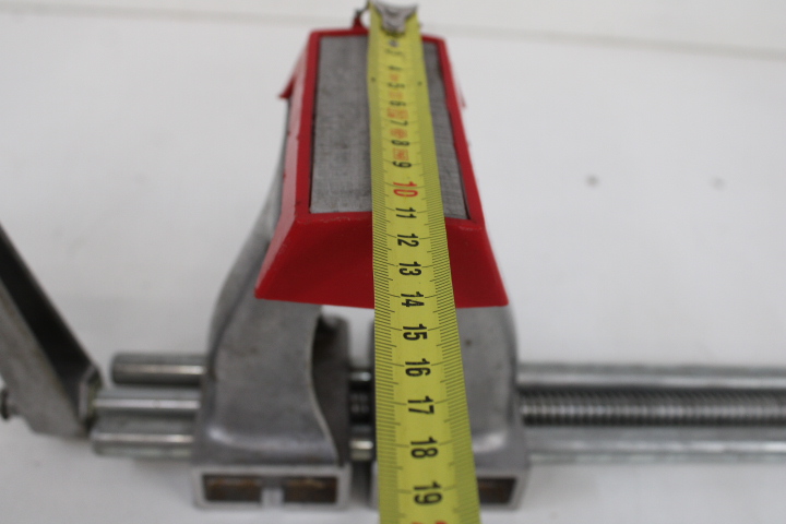 Zyliss Multifunctionele gereedschap – foto 20 – kavel bij GSD Auctions, Zoeterwoude