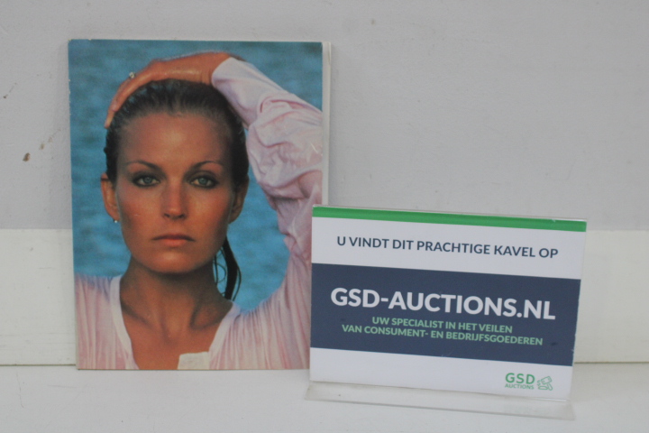 Fotomagazine Bo en John Derek – foto 2 – kavel bij GSD Auctions, Zoeterwoude