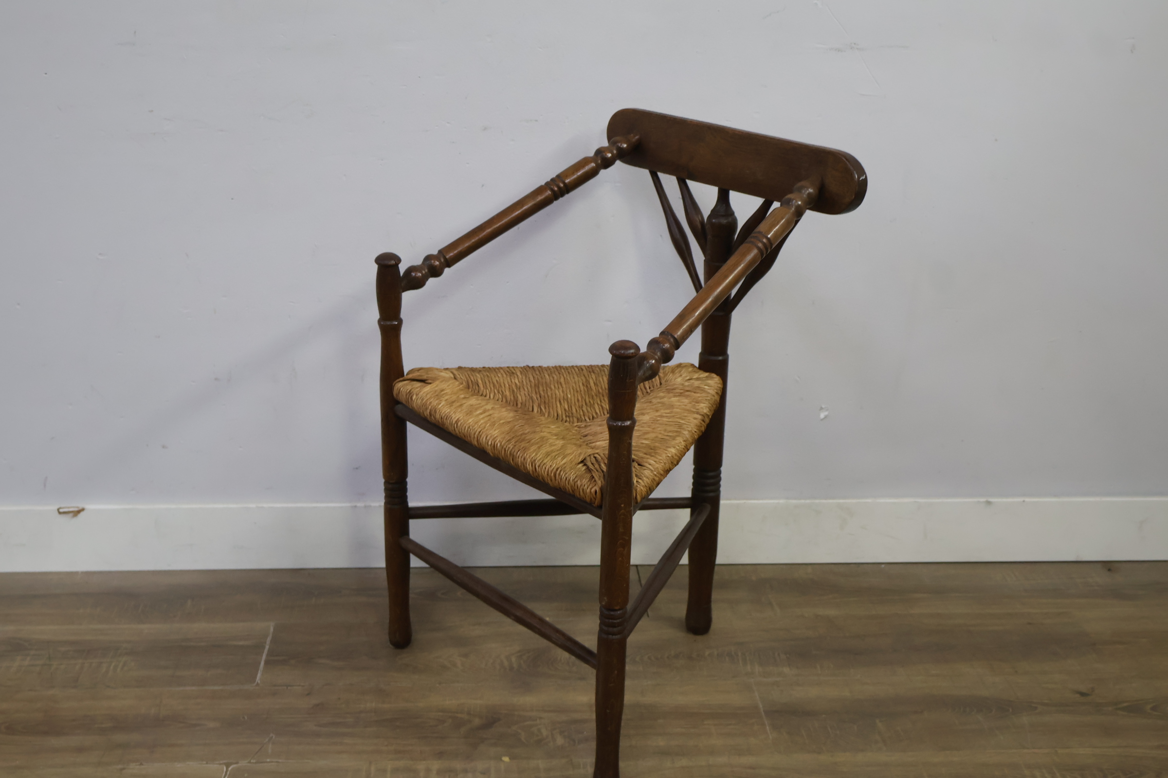 Antieke Hollandse Hoekstoel – foto 8 – kavel bij GSD Auctions, Zoeterwoude