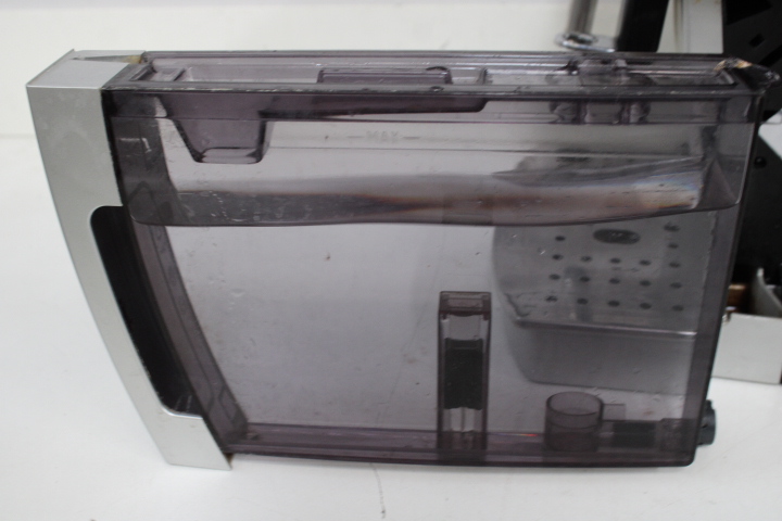DeLonghi Magnifica S espressomachine – foto 10 – kavel bij GSD Auctions, Zoeterwoude