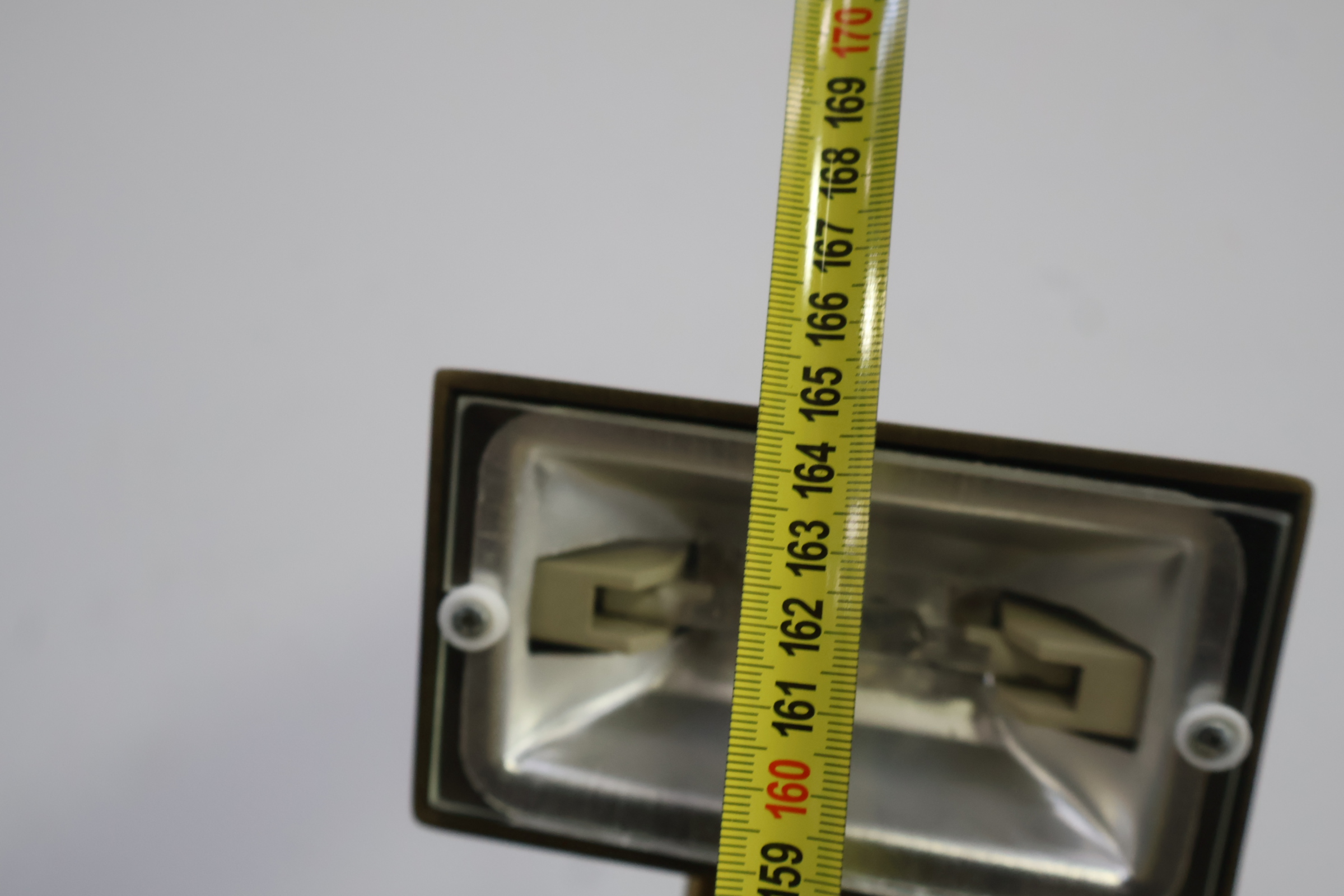 Vloerlamp met verstelbare arm – foto 13 – kavel bij GSD Auctions, Zoeterwoude