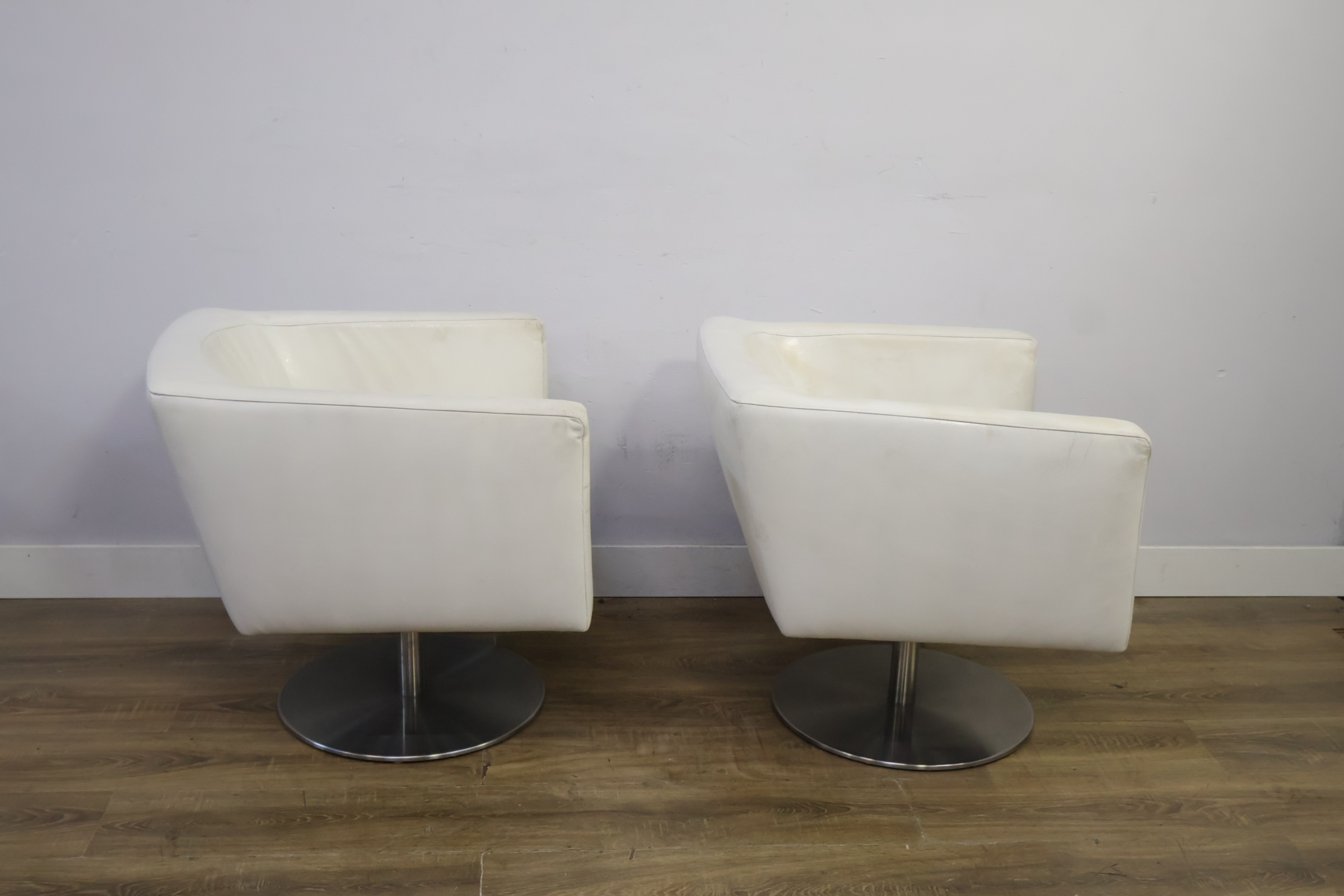 Set van 2 Lederen draaifauteuils - Crack by Machalke – foto 3 – kavel bij GSD Auctions, Zoeterwoude
