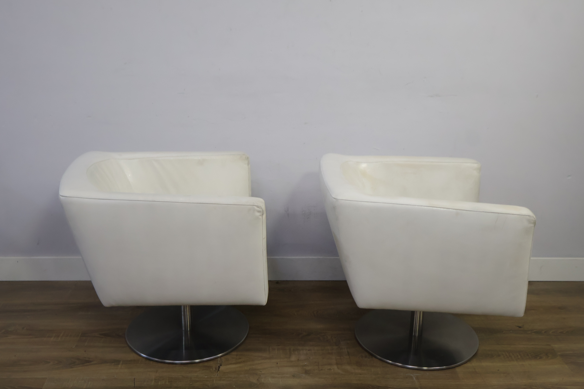 Set van 2 Lederen draaifauteuils - Crack by Machalke – foto 4 – kavel bij GSD Auctions, Zoeterwoude