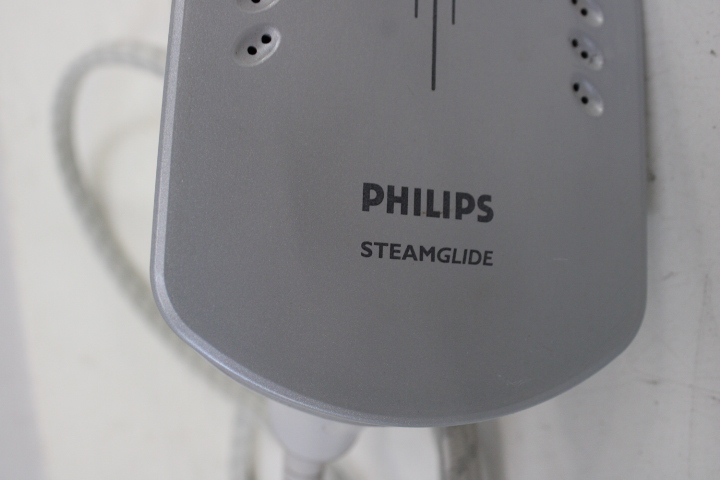 Stoomstrijkijzer met waterreservoir Philips – foto 13 – kavel bij GSD Auctions, Zoeterwoude