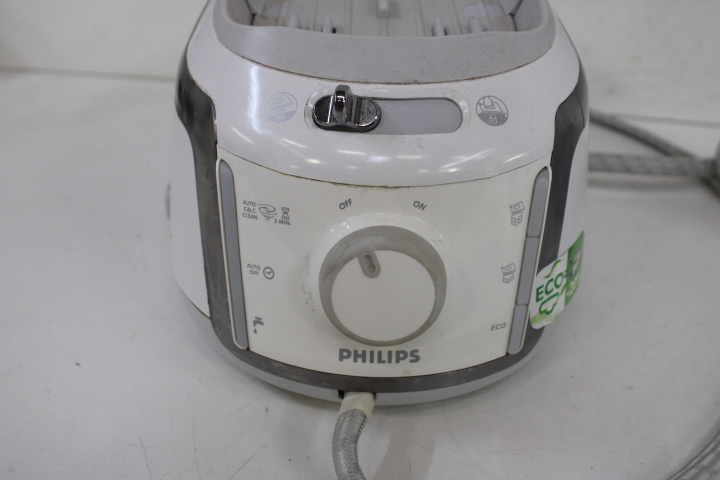 Stoomstrijkijzer met waterreservoir Philips – foto 15 – kavel bij GSD Auctions, Zoeterwoude