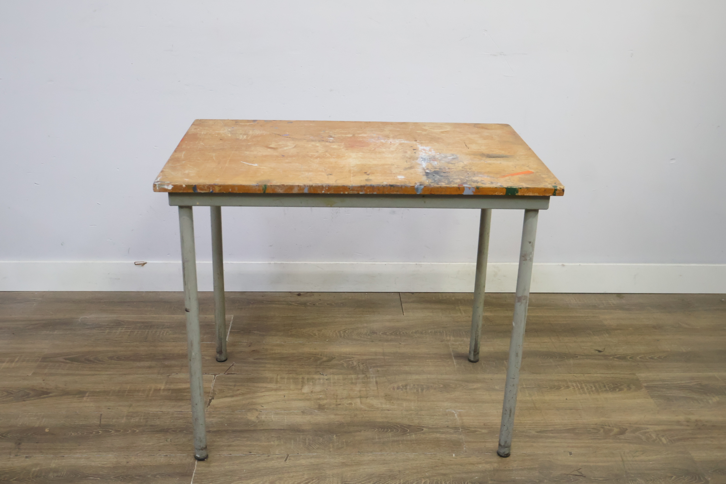 Vintage Metaal-houten Werktafel – foto 11 – kavel bij GSD Auctions, Zoeterwoude