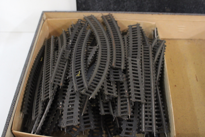Modeltrein set met rails en containerwagons – foto 6 – kavel bij GSD Auctions, Zoeterwoude