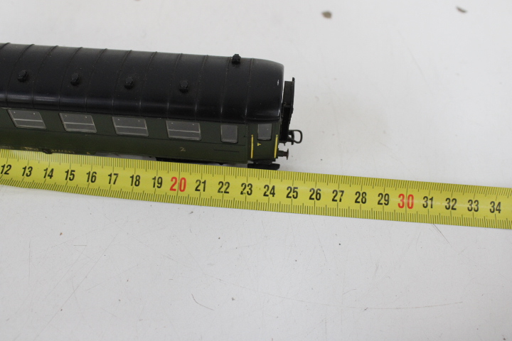 Modeltrein set met rails en containerwagons – foto 16 – kavel bij GSD Auctions, Zoeterwoude