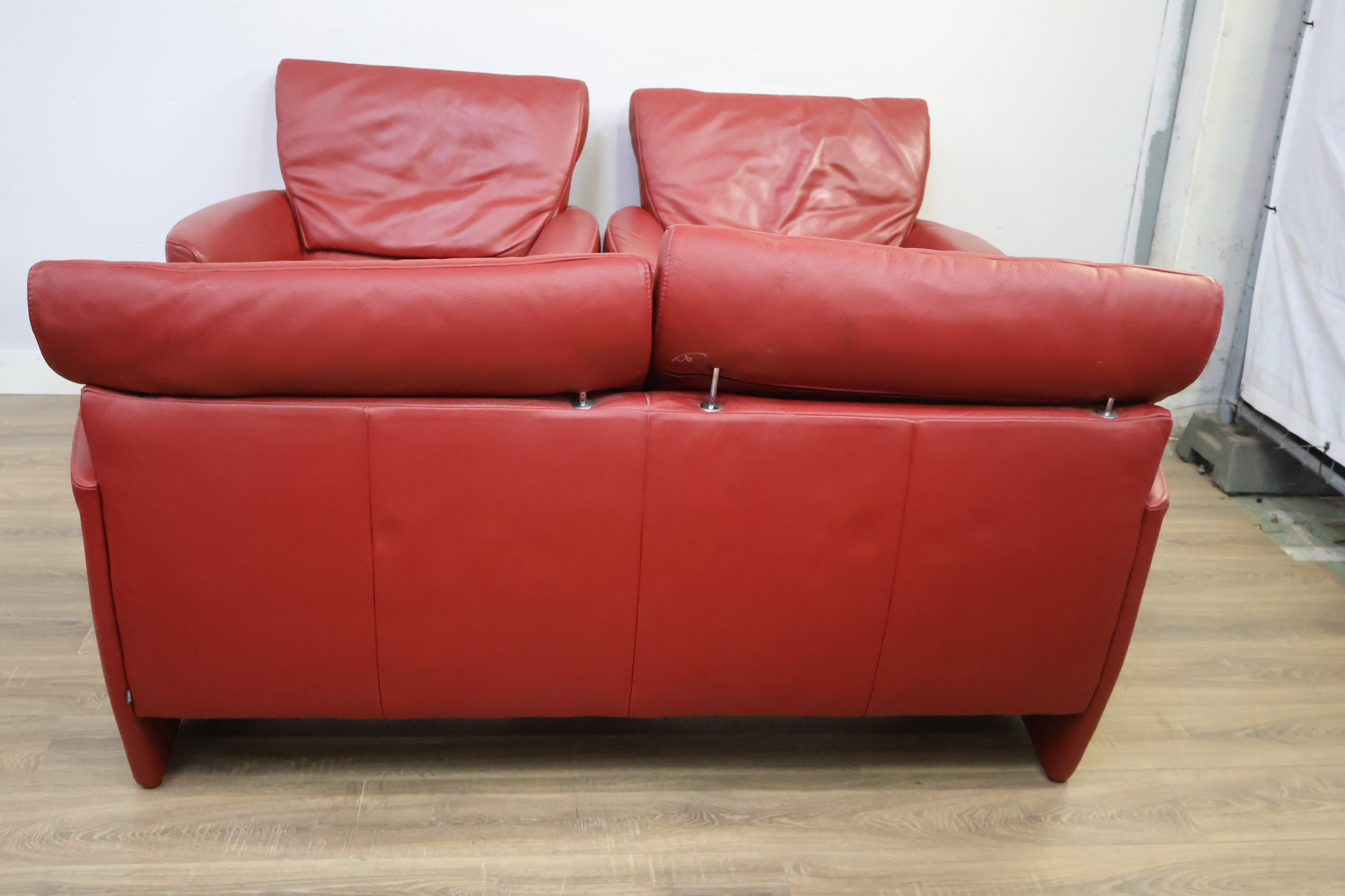 Jori Belgium Lederen zithoek met bank en 2 Fauteuils – foto 3 – kavel bij GSD Auctions, Zoeterwoude