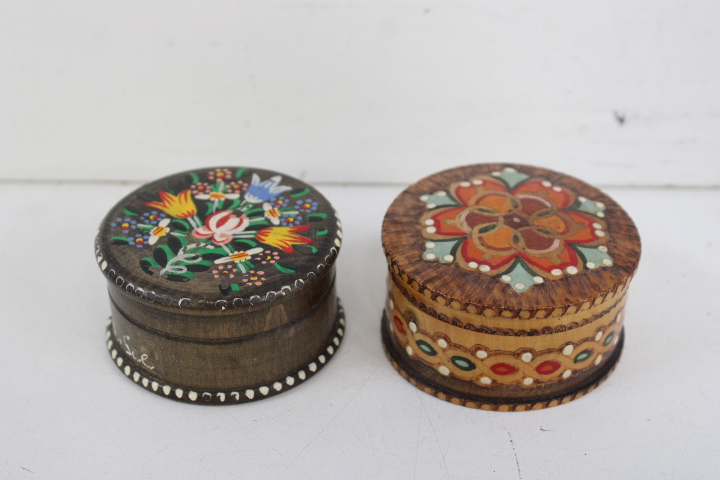 Assortiment kleine decoratieve doosjes – foto 13 – kavel bij GSD Auctions, Zoeterwoude
