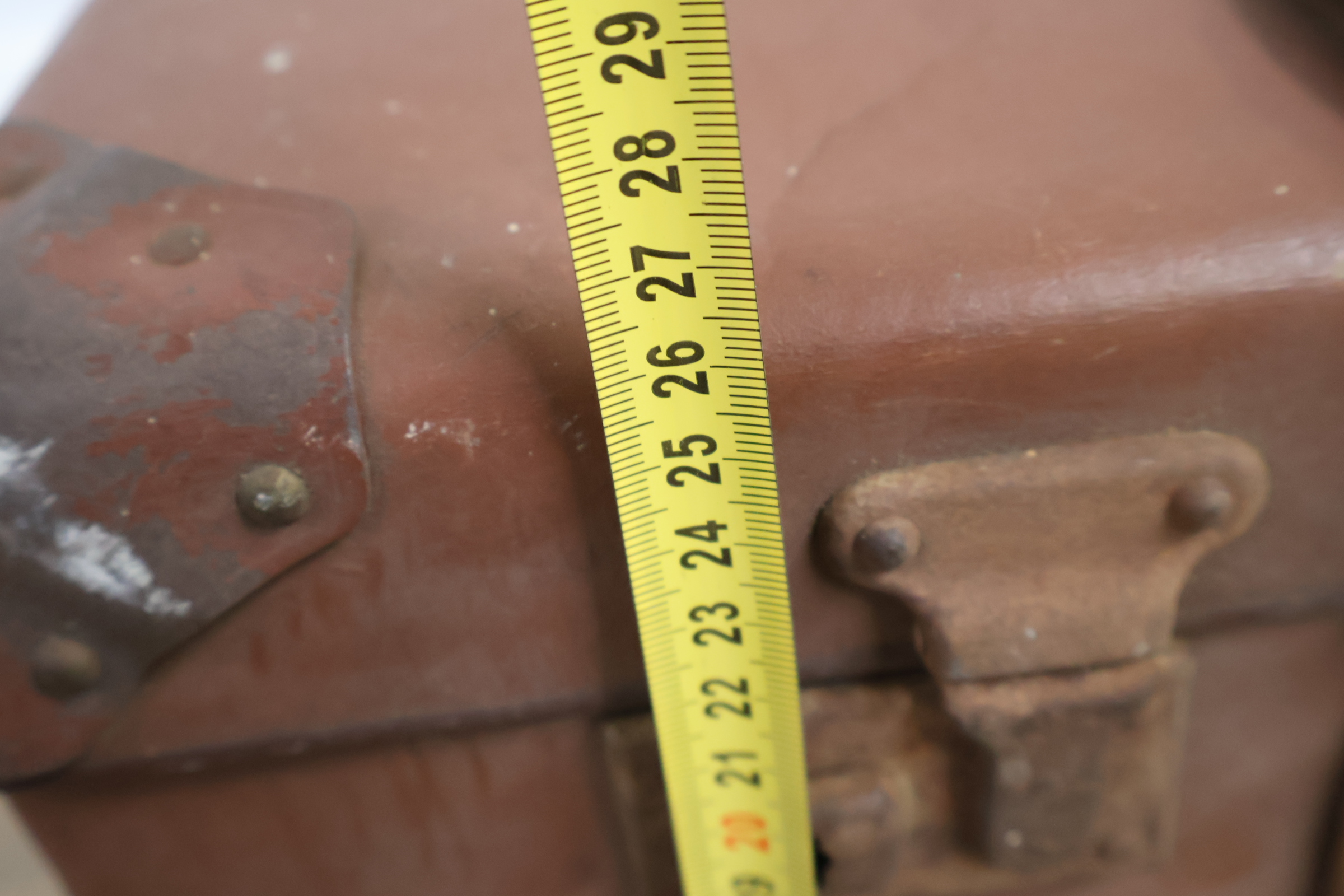Vintage bruine reiskoffer – foto 16 – kavel bij GSD Auctions, Zoeterwoude