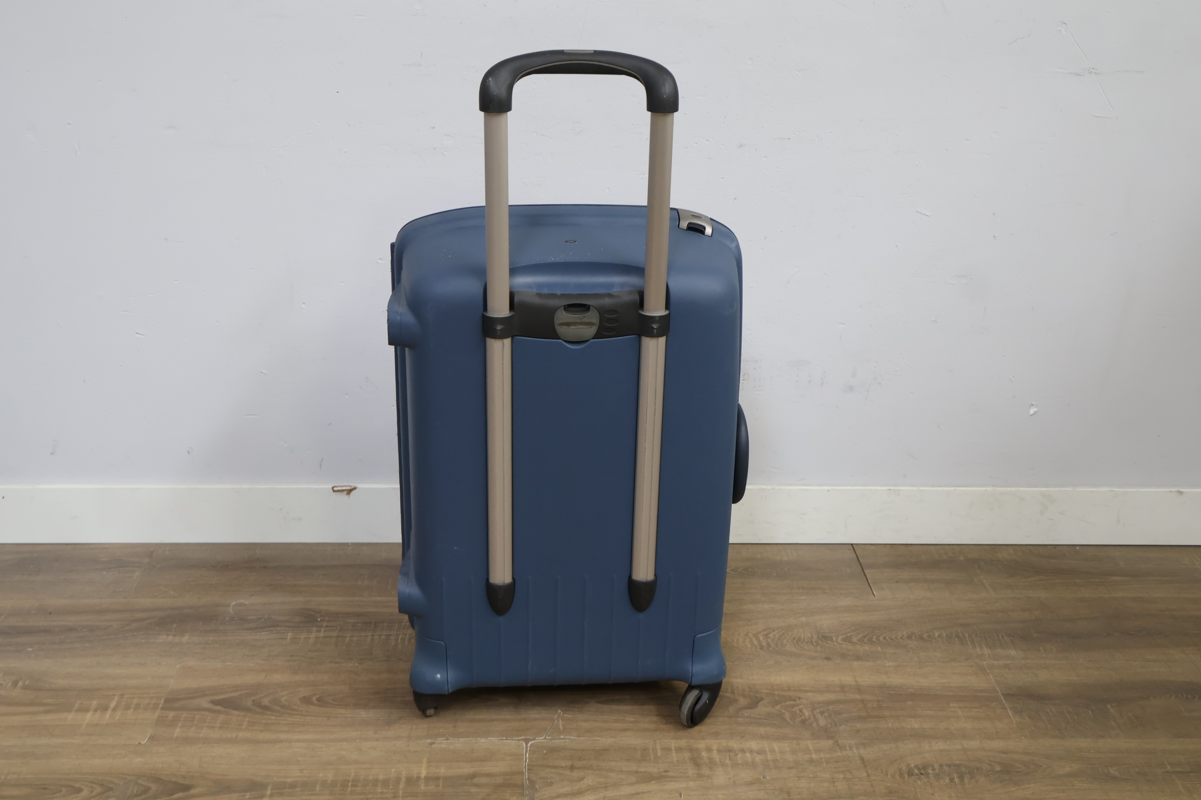 Samsonite Hardcase Koffer – foto 6 – kavel bij GSD Auctions, Zoeterwoude