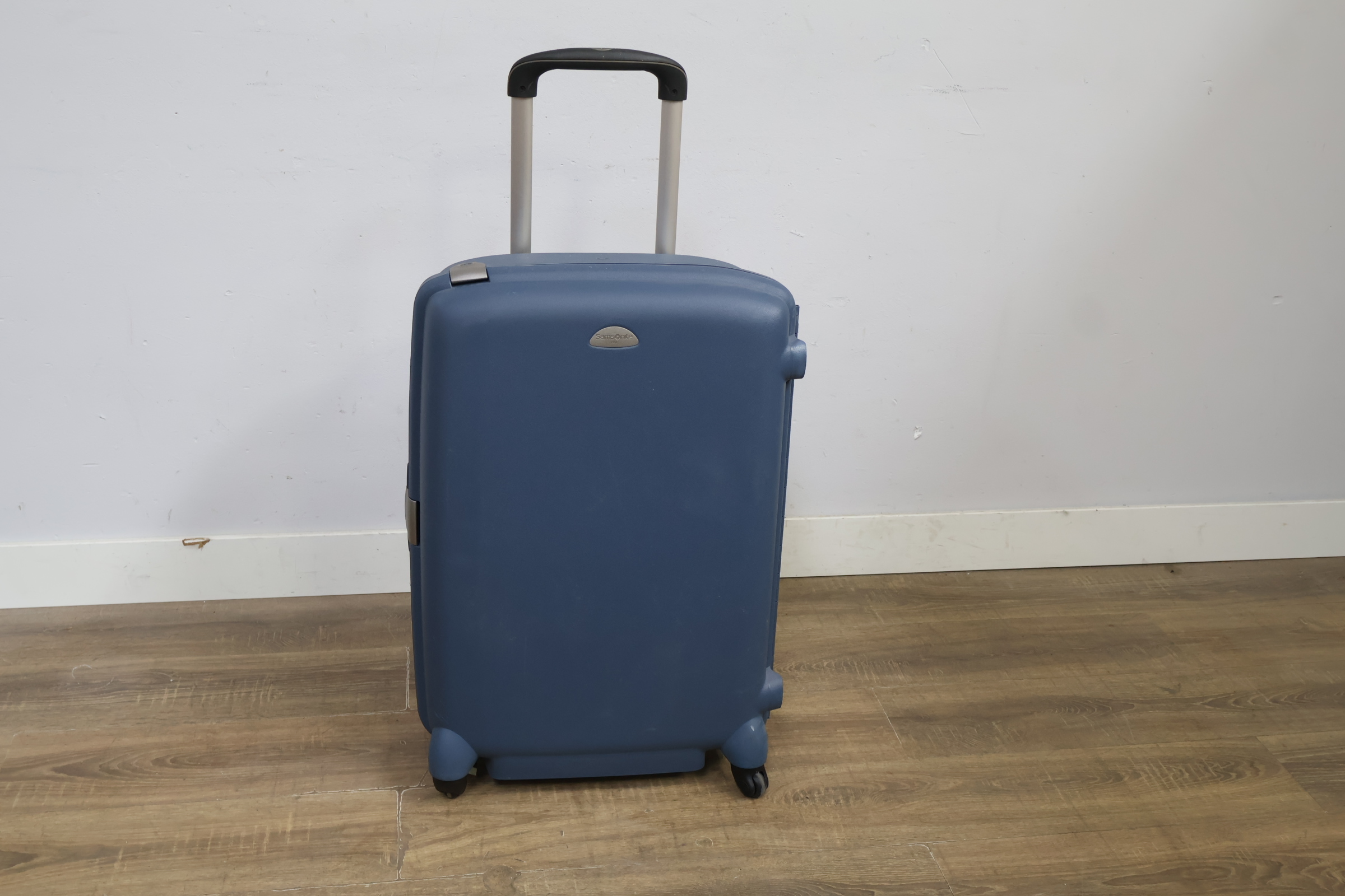 Samsonite Hardcase Koffer – foto 9 – kavel bij GSD Auctions, Zoeterwoude