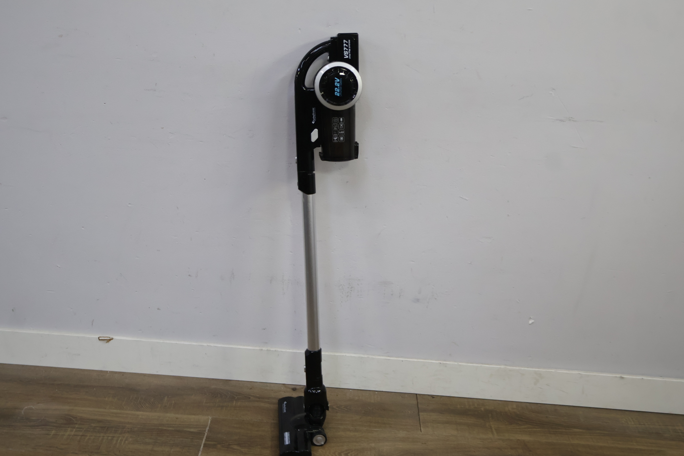 Turnotronic Draadloze steelstofzuiger – foto 8 – kavel bij GSD Auctions, Zoeterwoude