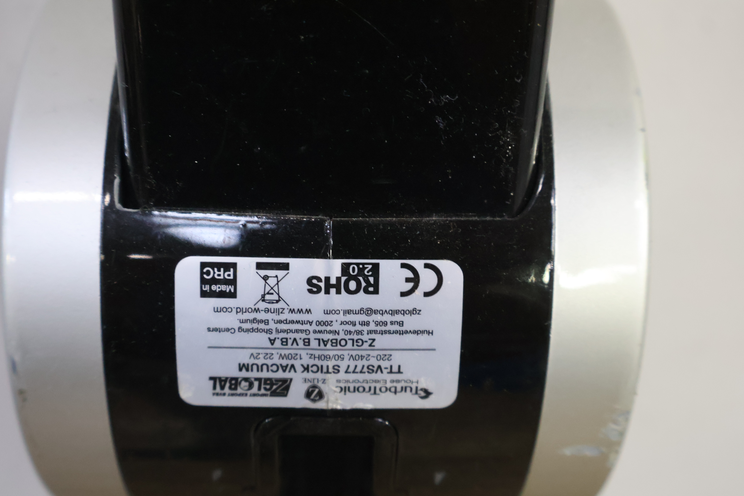 Turnotronic Draadloze steelstofzuiger – foto 12 – kavel bij GSD Auctions, Zoeterwoude